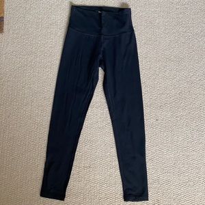 Aritzia TNA Butter leggings